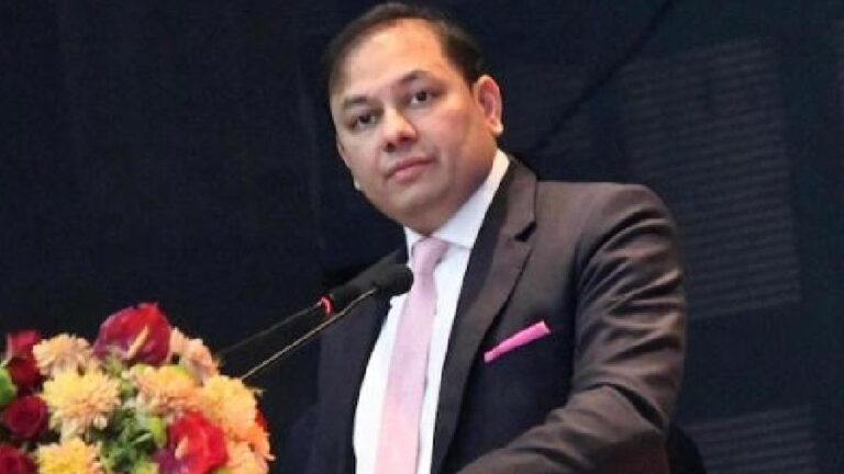Sebi claims that pranav adani violated the insider trading code: