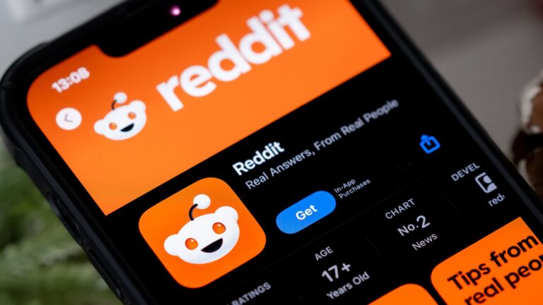 Reddit sues humanity for breach of contract, “unfair competition” Reddit sues humanity for breach of contract, "unfair competition"
