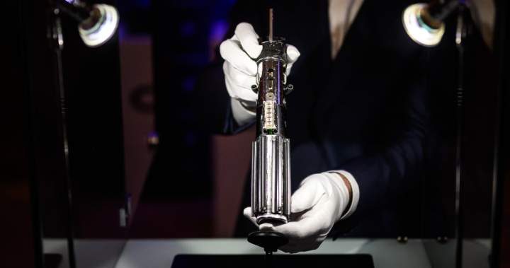 Darth Vader Lightsaber wins over $3.6 million at auction – National Darth vader lightsaber wins over $3.6 million at auction