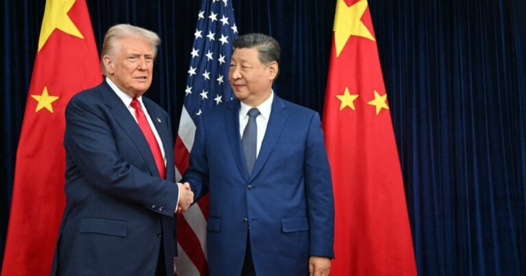 President Trump says it's an 'honour' to be with Xi as talks begin President trump says it's an 'honour' to be with xi
