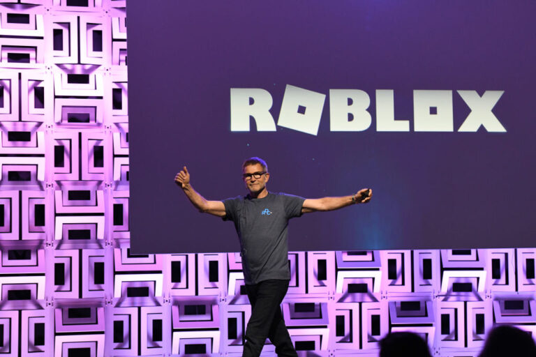 Roblox CEO's interview heated up over child safety Roblox ceo's interview heated up over child safety