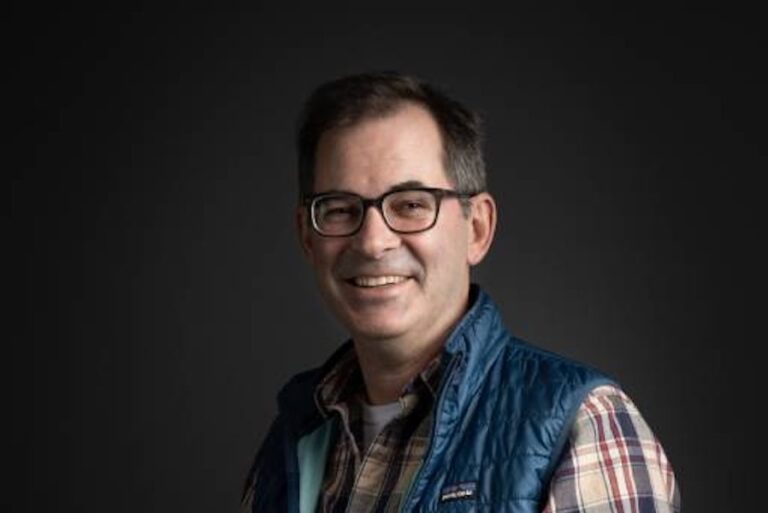 Coreweave CEO defends AI circular trading as 'cooperative' Coreweave ceo defends ai circular trading as 'cooperative'